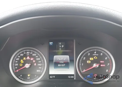 2017 Mercedes-Benz Glc 300 Coupe 4Matic z USA, uszkodzony, nr VIN WDC0J4KB0HF220602